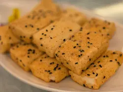 豆腐係我至愛,要求特別高!今次呢間做得幾好,外皮脆口,裡面保持到豆香同嫩滑,合格!