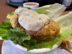 酥炸桶蠔生菜盞