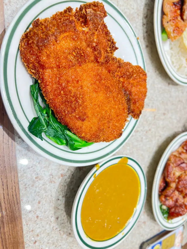 咖喱吉列豬扒飯