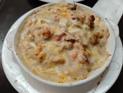 白汁芝士焗海鲜饭