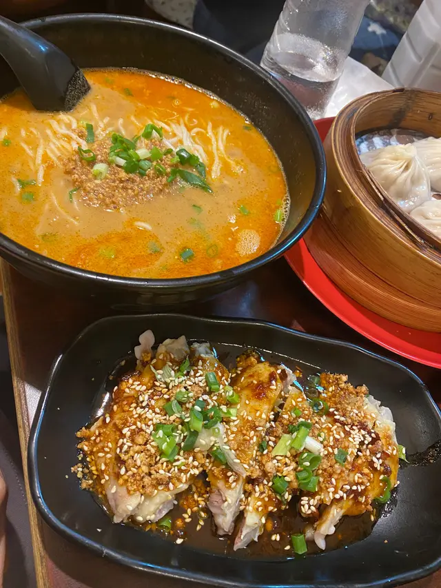 口水雞翼擔擔麵