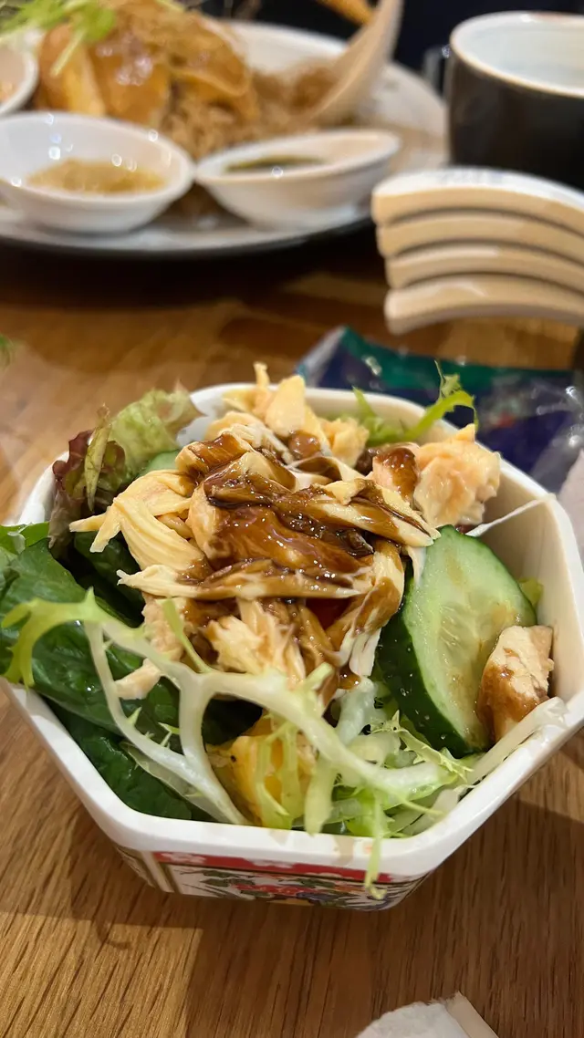 黑醋雞胸玉子沙律