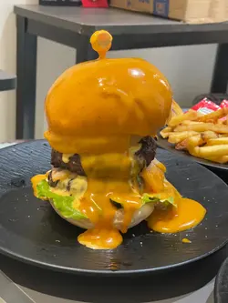 邪恶双层和牛芝士瀑布