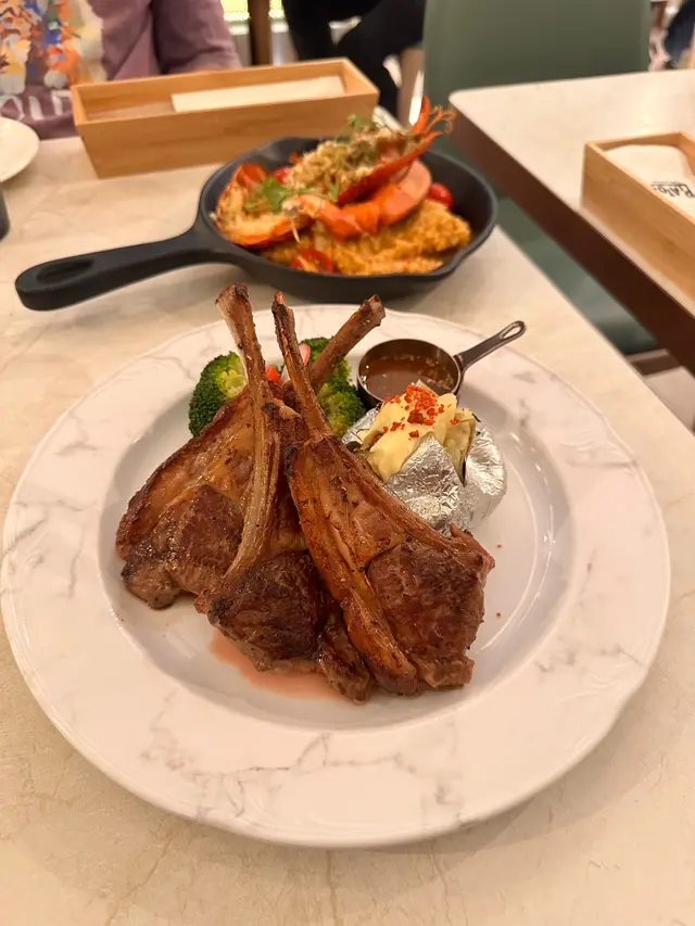 露絲瑪莉香草燒羊架