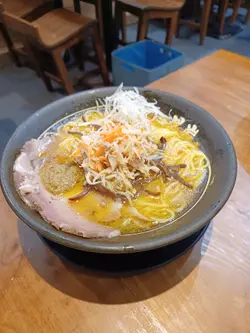 蟹肉拉麵