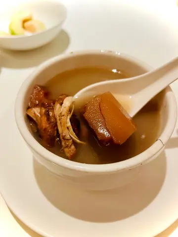 boiled  lotus  root  soup