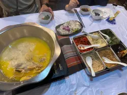 1/2雞  花膠雞湯底