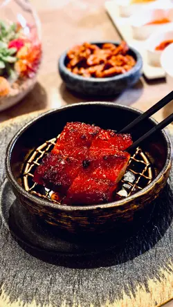 炭燒至尊蜜汁叉燒