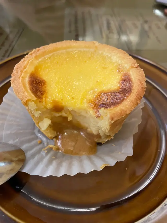 經典焦糖流心蛋撻