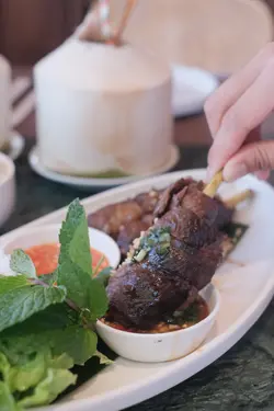 𝐍𝐡𝐮𝐞 𝐘𝐚𝐧𝐠 𝐓𝐚𝐤𝐫𝐚𝐢