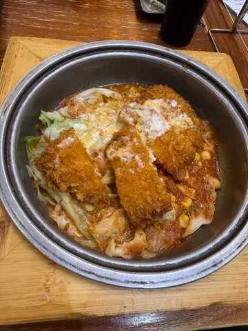 芝士蕃茄吉列豬扒鍋