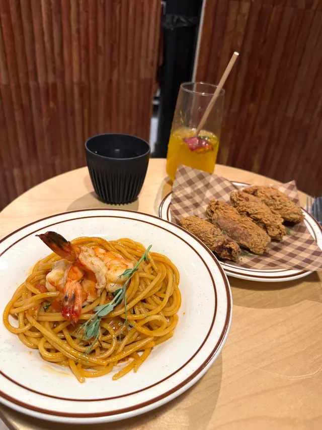 麻麻辣辣虎蝦飲管粉