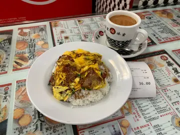下午茶叉烧炒蛋饭