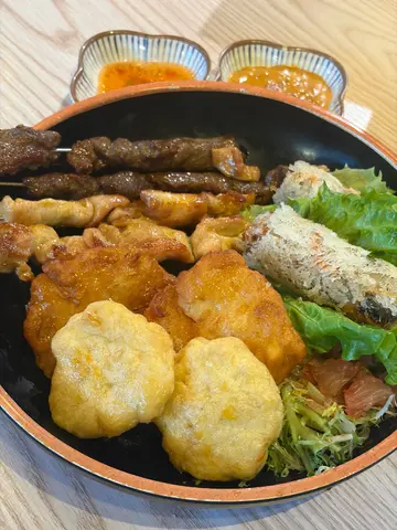 越南老街小食拼盘