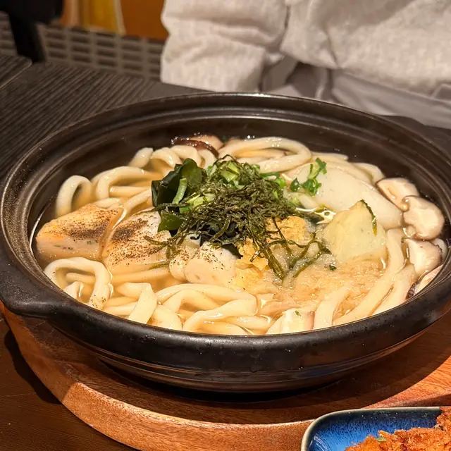 香濃魚糕鍋燒烏冬