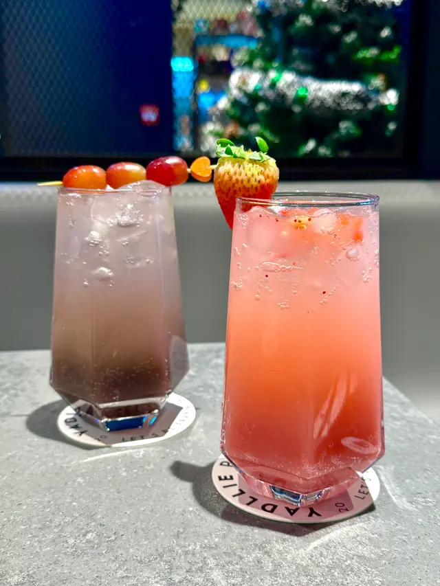 草莓乳酸梳打、巨峰乳酸梳打