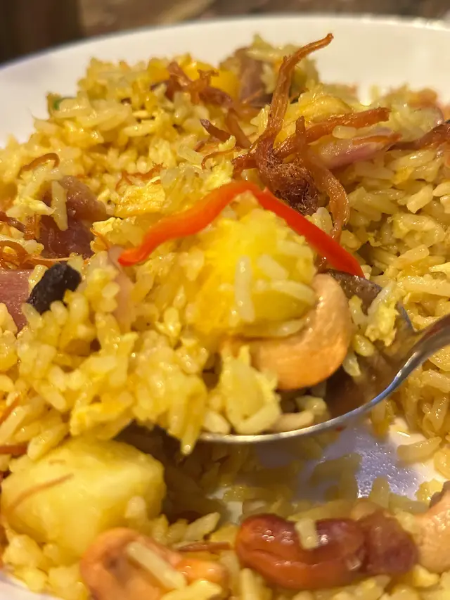 🍍Pineapple fried rice 菠蘿炒飯 (牛肉)