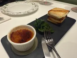 法式焦糖鹅肝酱配多士