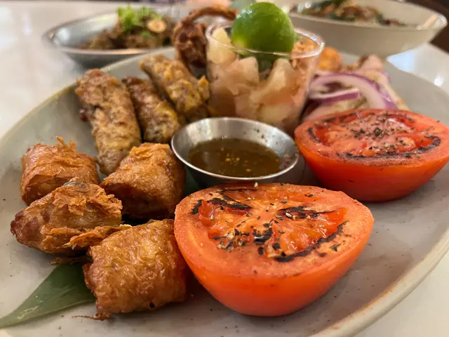 阿閒．泰式拼盤