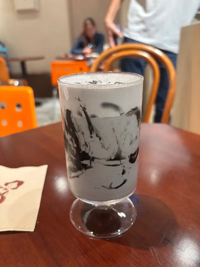 大理石黑芝麻牛乳