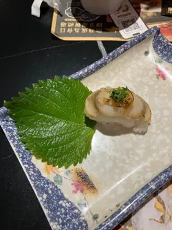 蒜香牛油熟帶子壽司