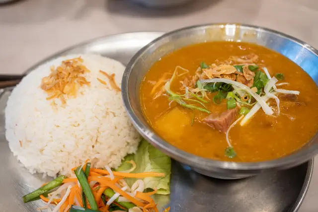 越式咖喱飯 (牛腩)