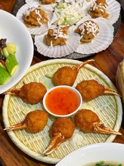 手工百花釀蟹鉗