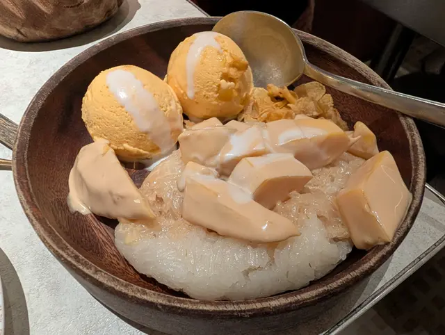 雪糕芒果糯米飯