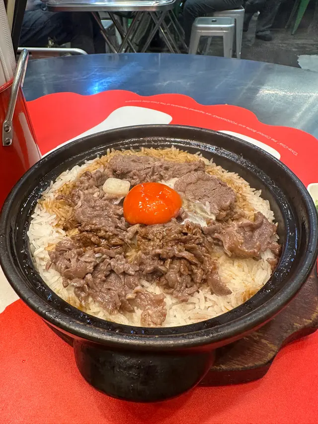 封門柳蘭王蛋煲仔飯