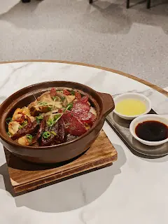 丽姐海陆空煲仔饭