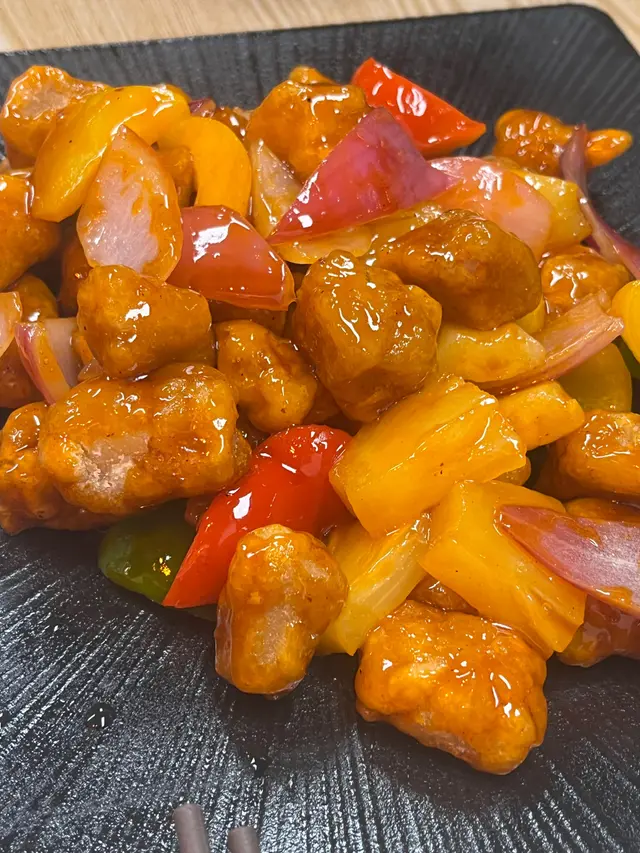 味道還好 主要都係拎出嚟唔多熱 應該係好多份一齊煮