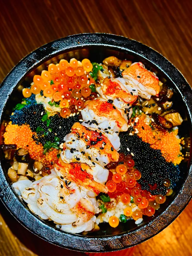 龍蝦尾熱食鍋飯