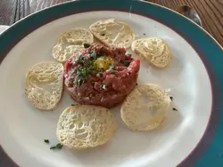 牛肉他他 (extra +$38)