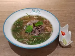 招牌手切牛柳湯河粉