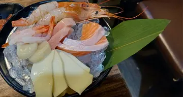 sashimi/ sushi