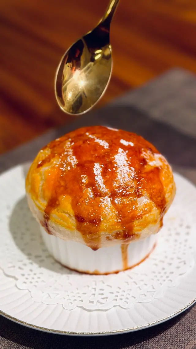 豉油焦糖 · 豆腐花 · 酥皮