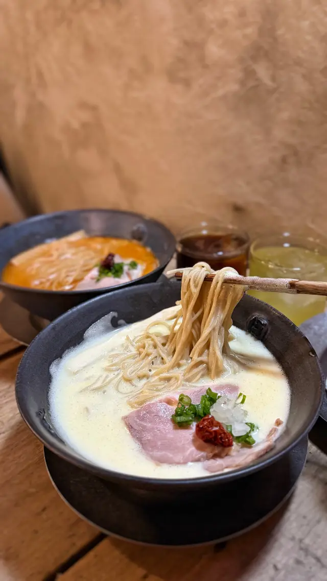 熟成雞白湯拉麵