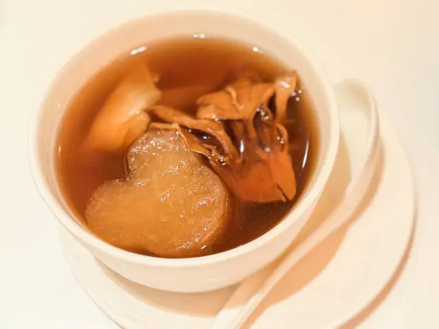 舞茸元貝燉花膠