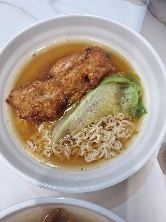 😋😋新開張食堂