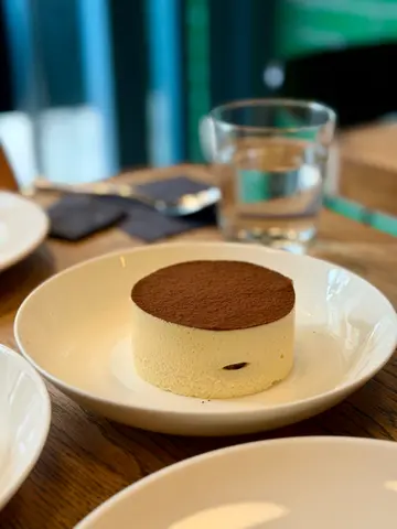 ASK FOR ALONZO — photo via OpenRice